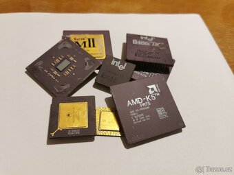 Zlacené konektory, tranzistory, procesory... - 10