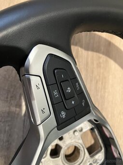 Volant VW Passat B8, T-Cross, Polo, Caddy, Multivan T6.1 - 10