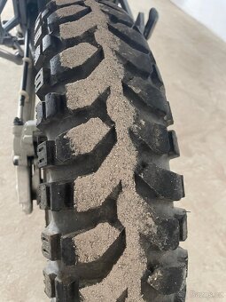 KTM 640 LC4 Adventure R - 10