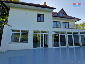 Prodej rodinného domu, 345 m², Klecany - 10