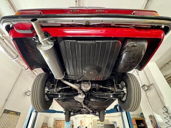 Mercedes-Benz 200D W114, automat - 10