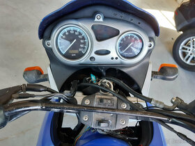 BMW F650GS 2000 37kW - bez TP, dily nebo cele, JEZDI - 10