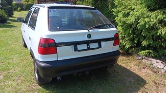Škoda Felicie felicia 1.3 r.v 95 top stav - 10