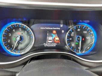 Chrysler Pacifica 3,6L V6 LIMITED, Max Výbava, 8.místný - 10