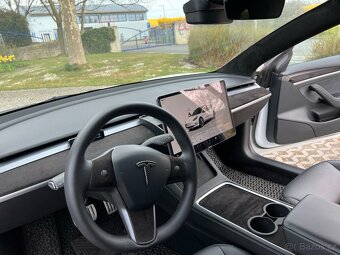 Tesla Model 3 Performance, DPH, 8/2023, 40t km, původ Praha - 10
