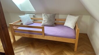 Jednolůžko masivní dřevo zn. Domestav - 10