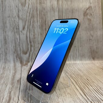 iPhone 15 Pro 256GB, bílý, eSIM, 97% baterie (rok záruka) - 10