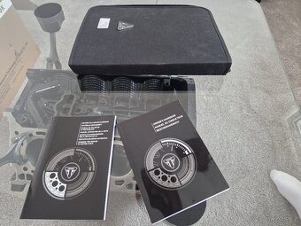 Triumph Speed Triple RR 2400km rv. 2023 - 10