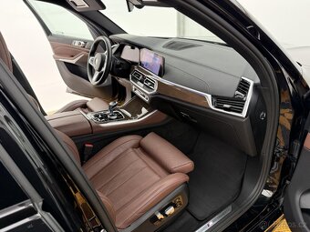 BMW X5, 40i 250Kw ČR 1MAJ DPH M-PACKET - 10
