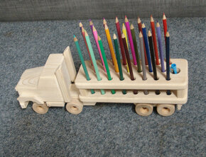 Nákladní auto - držák pastelek - 10