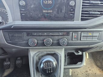 Volkswagen Transporter T6.1 Long 2.0TDI 110kW 2022 DPH - 10