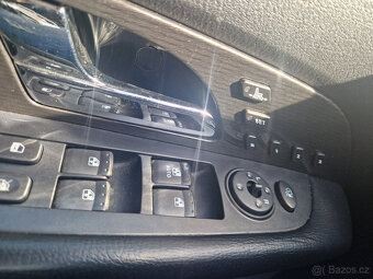 SsangYong Rexton 2.7 XDi 132 kW 12/2012 závěs 3,2 tuny - 10