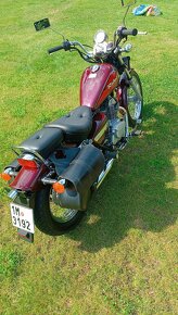Honda CA 125 Rebel - 10