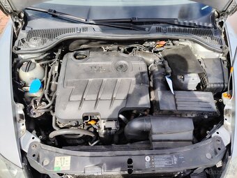 Škoda Octavia combi 2.0 TDI RS - 10