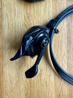 Komponenty na kolo Sram XX1 a X01 AXS - 10
