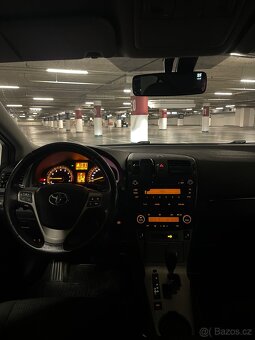 Toyota Avensis 2.0i LPG - 10