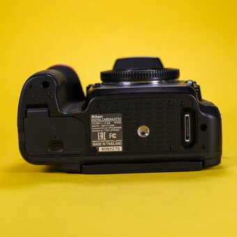 Nikon D750 | 6082275 - 10