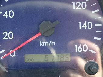 Mitsubishi Pfau Rexter A6500 - 10