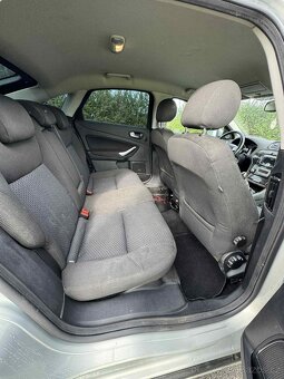 Mondeo MK4 2.0i - 10