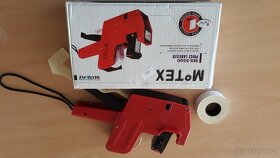 Zkušební kabinka, Vybavení prodejny - 10