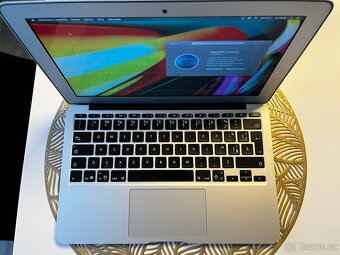 Macbook Air 11’ 256 SSD 8gb RAM - 10