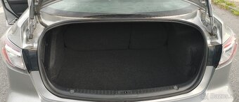 Mazda 3 1.6i MZR 77kW ČR 88.000KM - 10