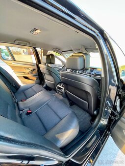 Bmw F11 530d xDrave - 10