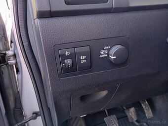 Sorento 2,5 CRDi 125Kw, manuál - 10
