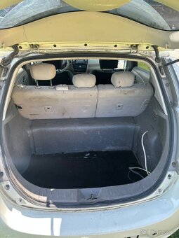 Nissan Leaf - 10