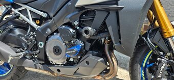 Suzuki GSX-S 1000 - 10