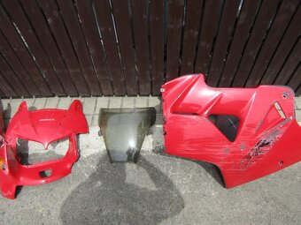 Honda VFR 800 - 10