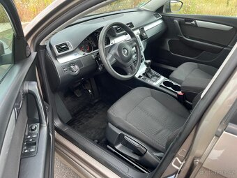 Volkswagen Passat B7 2.0 TDI, Combi, klimatronic - 10