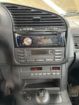 BMW E36 318i - 10