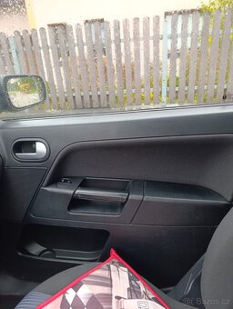 Ford Fusion 1.4 benzín - 10