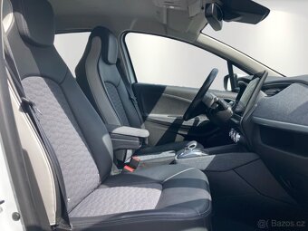 RENAULT ZOE R135, 52kWh, PLNÁ VÝBAVA, CCS, SOH 91% - 10