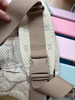 Nosítko Ergobaby Adapt SoftFlex Mesh – Natural Beige - 10