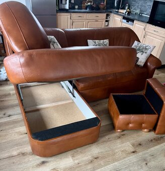 Rohová celokožená sedačka s taburety - 10