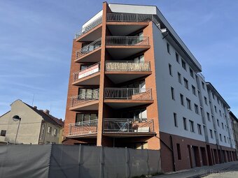 Pronájem bytu 2+kk - 10