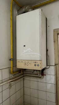 Prodej rodinného domu 3+1 se stodolou, Vinary - 10