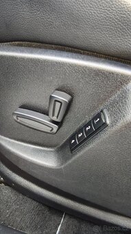 FORD Galaxy Titanium, plna vybava - 10