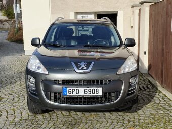 Peugeot 4007 2.2HDi - udržované - levně,7.míst - 10