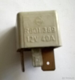 Relé VW – Audi - Škoda 1,9D - 10