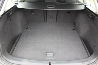 Volkswagen Golf 2.0 TDI, VIRTUAL, NAVIGACE, DPH - 10