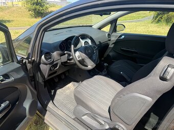 Opel Corsa 1.4 KLIMA, vyhř. sedadla + volant - 10
