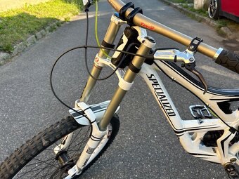 Sjezdové kolo specialized demo 8 I - 10