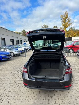 Škoda Superb Style Plus 2.0 TDI DSG • 2016 • - 10