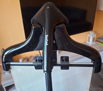 Napařovač oděvů Tefal - 10