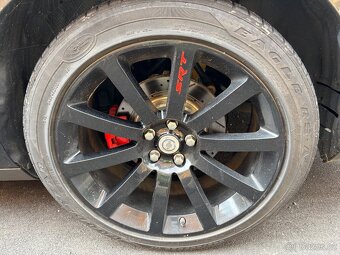 Dodge Challenger - 10