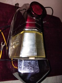 Zadní světlo Volha top stav viz.foto - 10