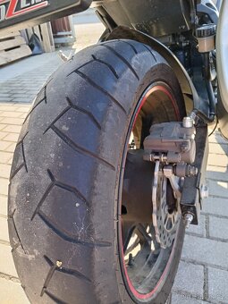 Kawasaki Z750, 77kW, rv 2008 - 10